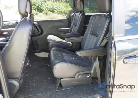 2014 Chrysler Town & Country S from USA, damaged, VIN 2C4RC1HGXER336466